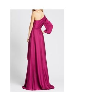Beautiful one shoulder high low gown.